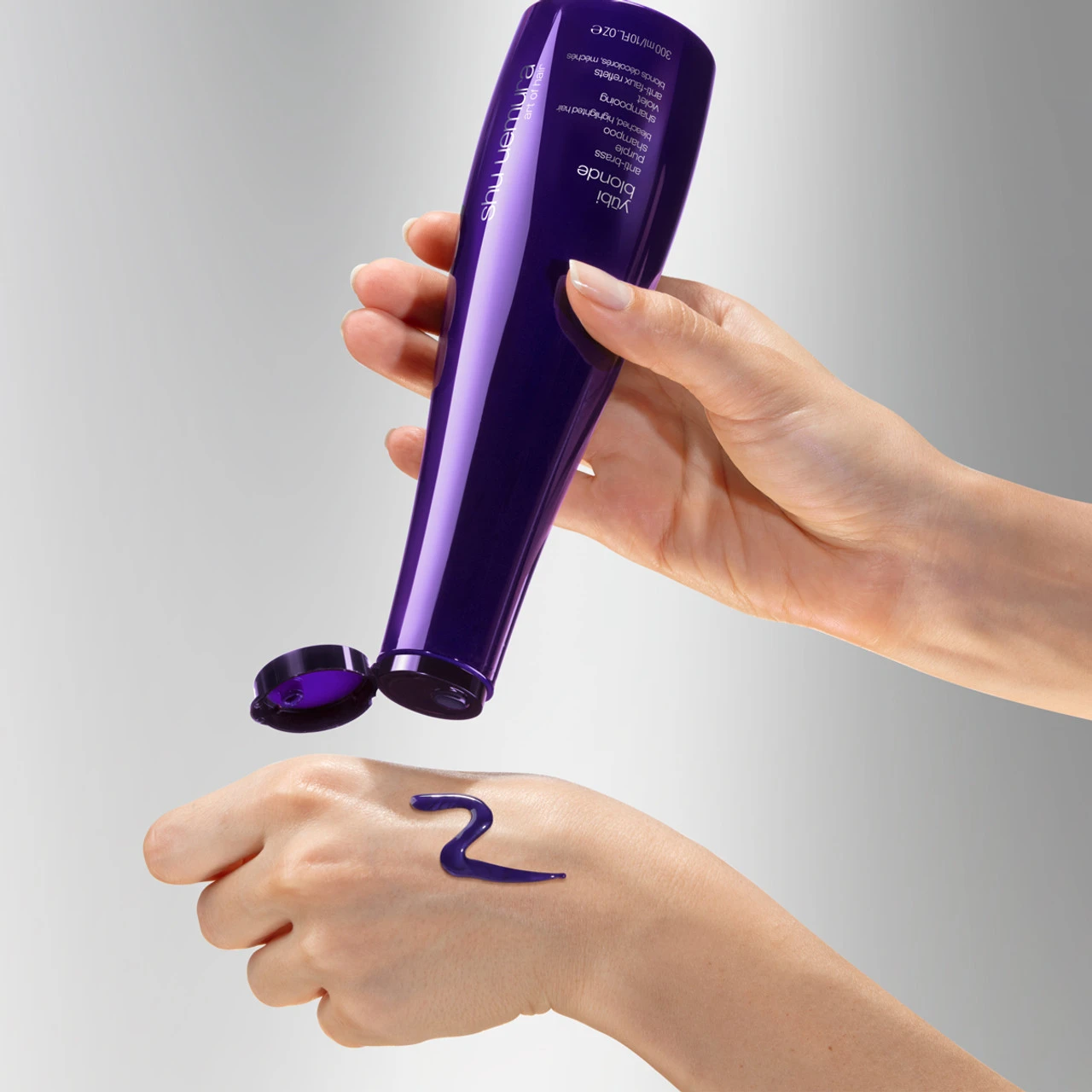 Shampooing Violet Anti-Faux Reflets Shu Uemura Yubi Blonde 300ml 2 Shampooing Violet Anti-Faux Reflets Shu Uemura Yubi Blonde 300ml – Image 2